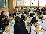 バザー会場風景