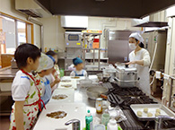 クッキングの様子3