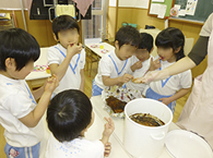 味噌づくりの様子3